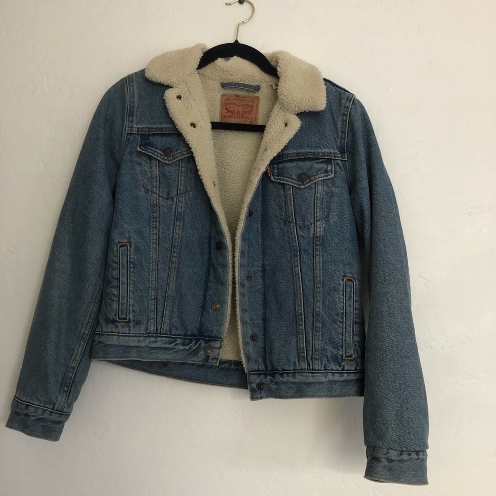 Levi’s women’s Sherpa Jean Jacket